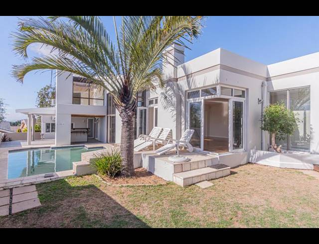 5 BEDROOM HOUSE FOR SALE IN AURORA